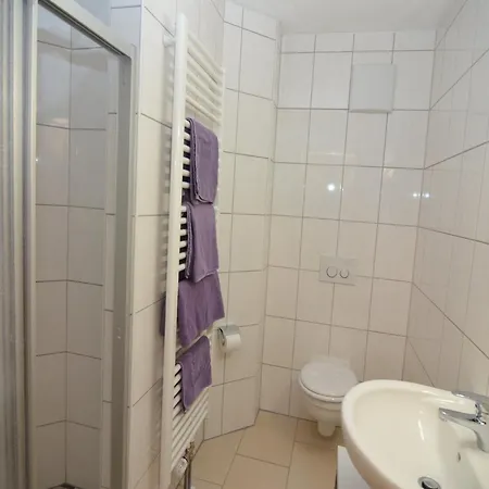 Wohnung In Rotthalmuenster Mit Garten
