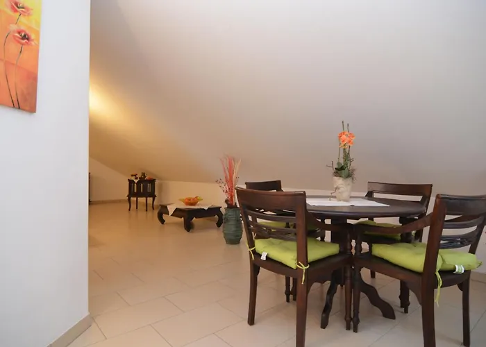 In Rotthalmuenster Mit Garten Apartmán *